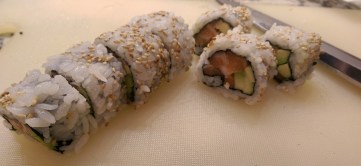 Maki sliced using a Yanagiba Knife